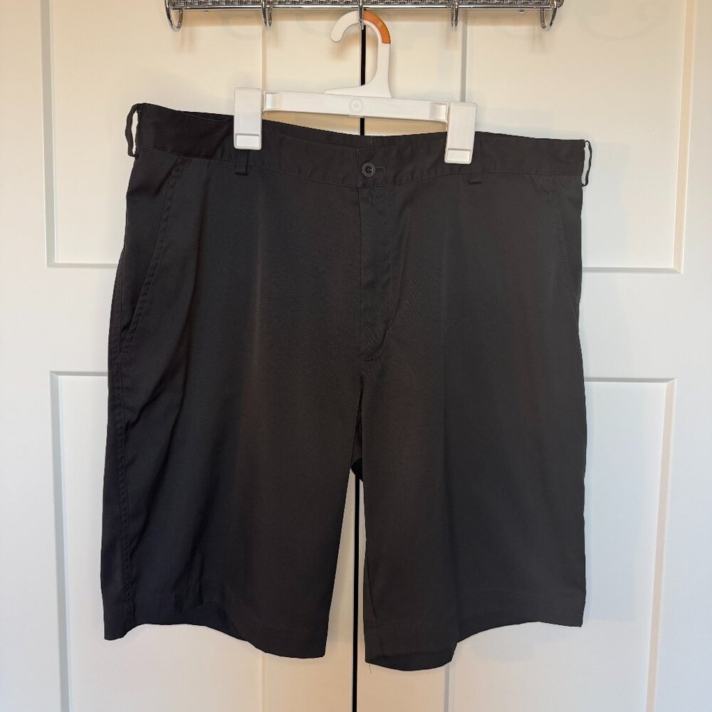 Nike Golf Shorts Men's Black Dri-Fit Athletic Stretch Pockets Performance Sz 38